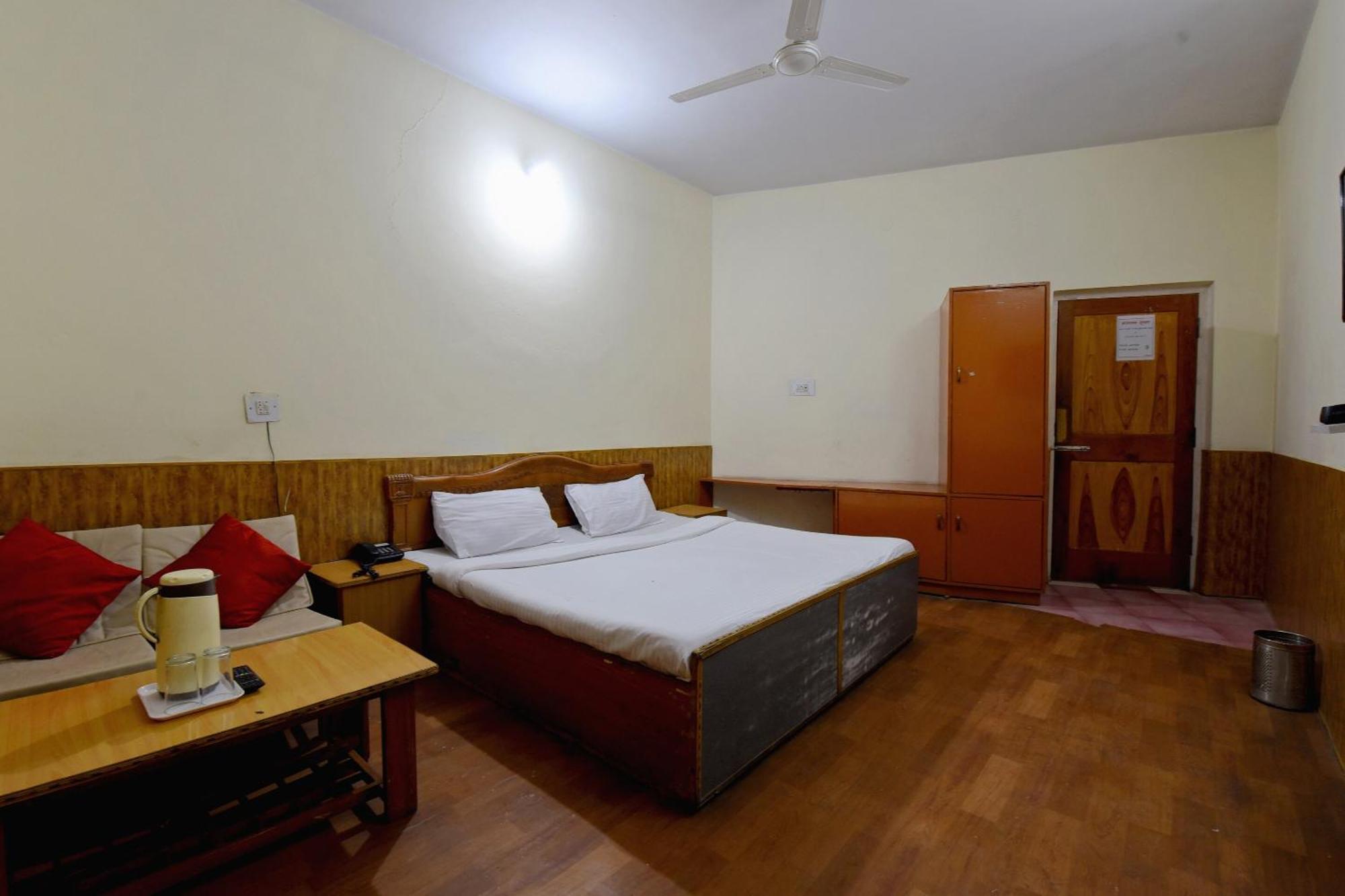 Hotel O Sunbeam Shamshi Esterno foto