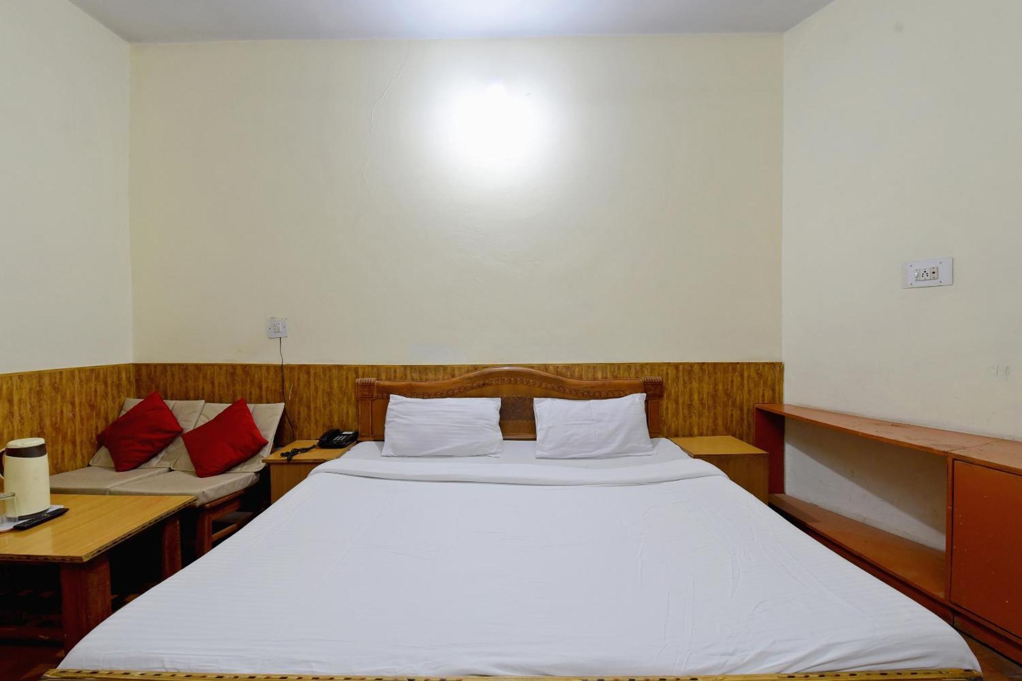 Hotel O Sunbeam Shamshi Esterno foto